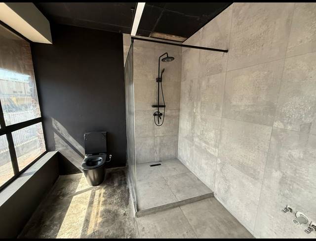 479M² WAREHOUSE TO LET IN ISANDO